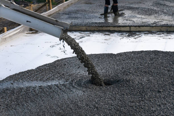 Best Concrete Sidewalk Installation  in Agoura Hills, CA